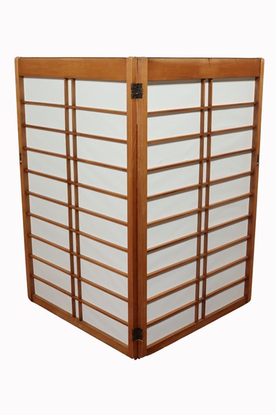 Lot 128 - JAPANESE SCREEN