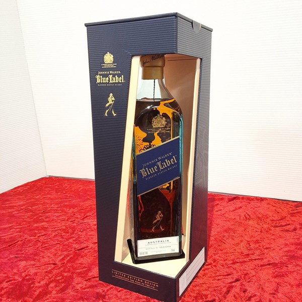 Lot 10 - JOHNNIE WALKER BLUE LABEL WHISKY