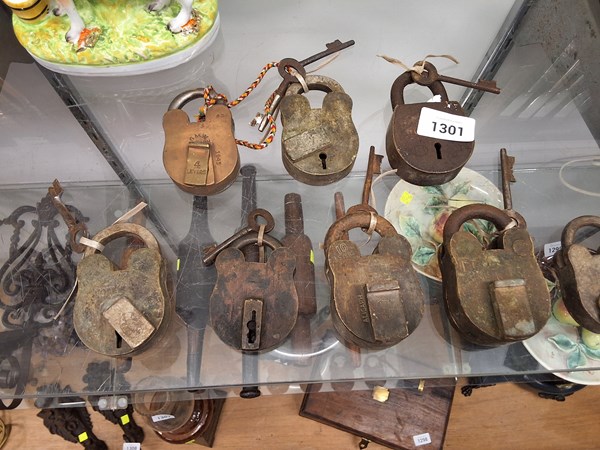 Lot 1301 - PADLOCKS