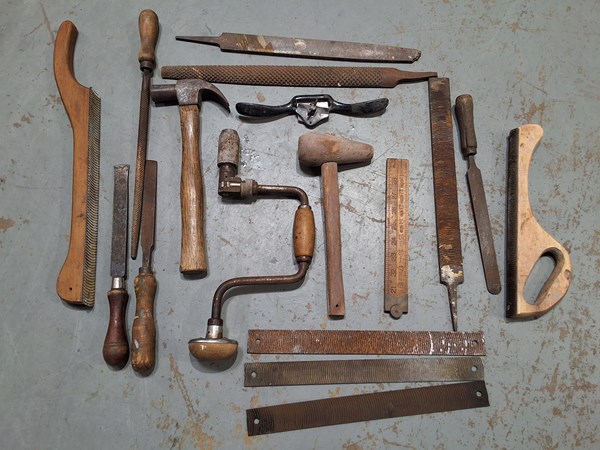 Lot 306 - HAND TOOLS