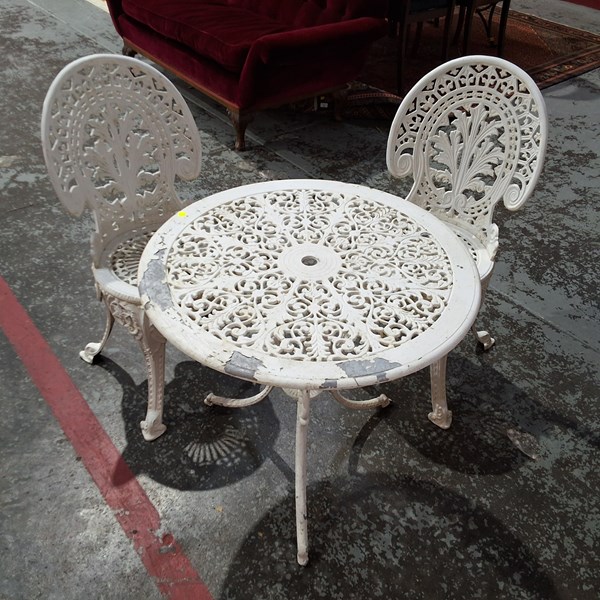 Lot 249 - GARDEN FURNITURE