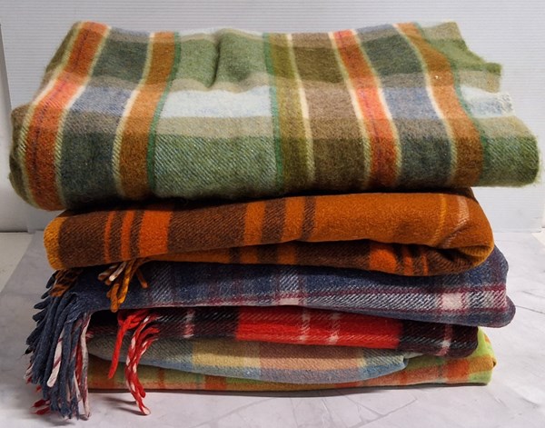 Lot 1445 - BLANKETS