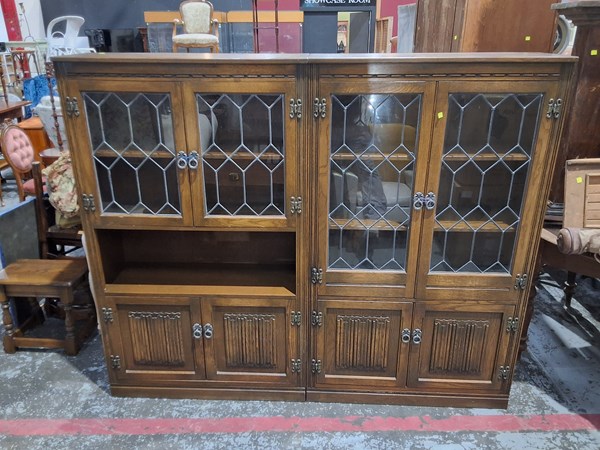 Lot 123 - CHINA CABINETS