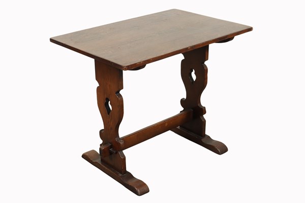 Lot 141 - ENTRANCE TABLE