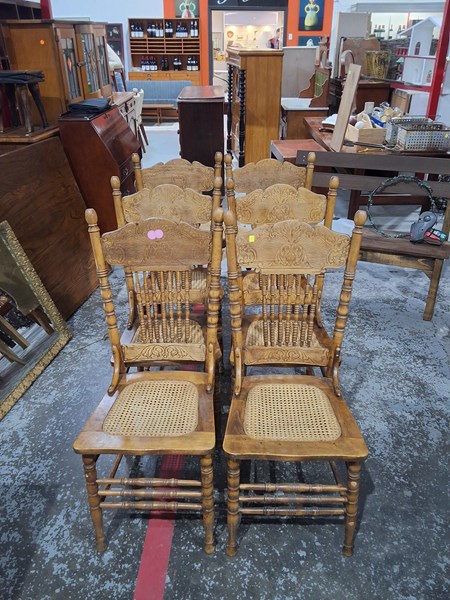 Lot 259 - DINING CHAIRS