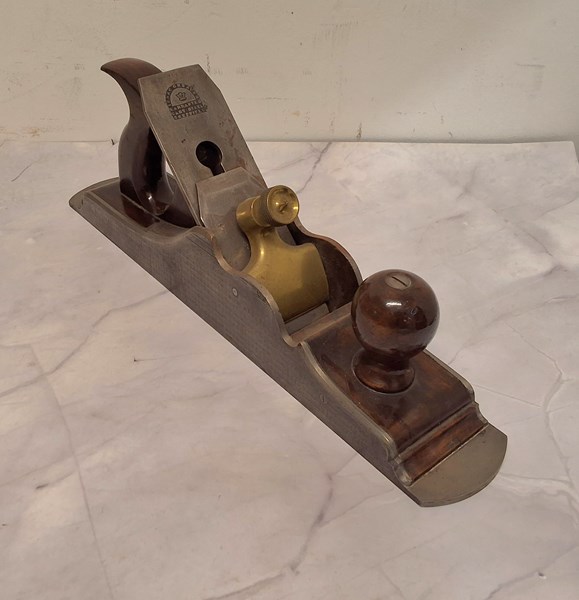 Lot 1233 - WOOD WORKING TOOL