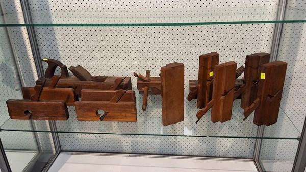 Lot 1285 - WOOD WORKING TOOLS