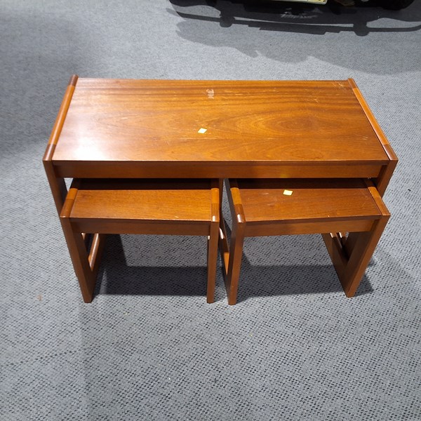 Lot 339 - NEST OF COFFEE TABLES