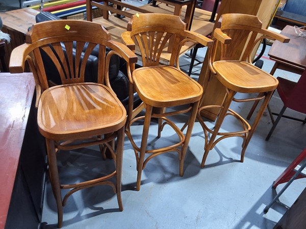 Lot 374 - BARSTOOLS