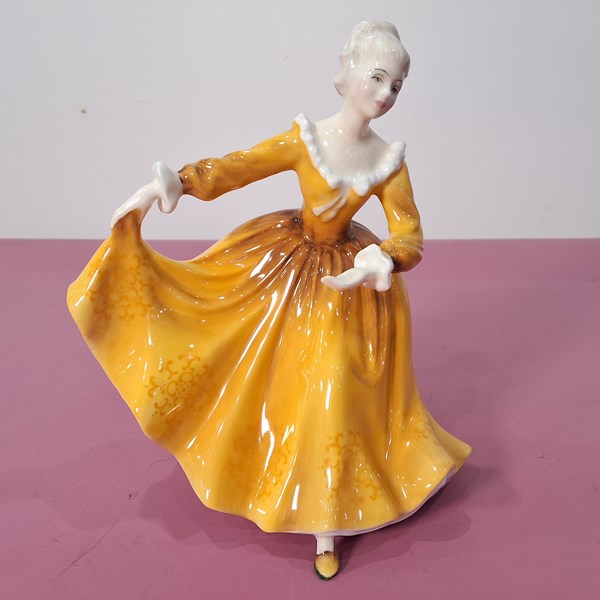 Lot 1196 - ROYAL DOULTON FIGURE