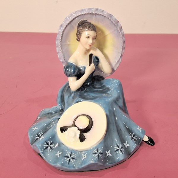 Lot 1194 - ROYAL DOULTON FIGURE