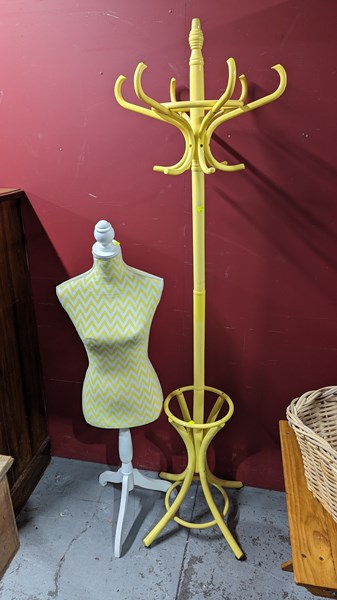 Lot 88 - HAT STAND AND DRESSMAKERS MANNEQUIN
