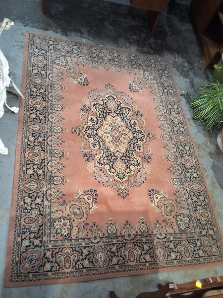 Lot 387 - FLOOR RUG