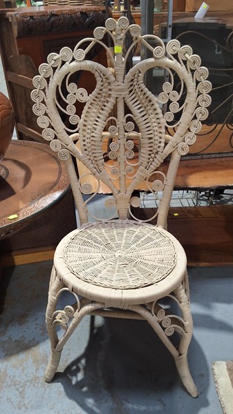 Lot 338 - SIDE CHAIR