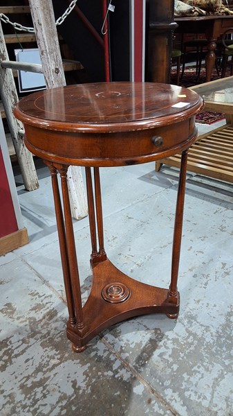 Lot 60 - SIDE TABLE