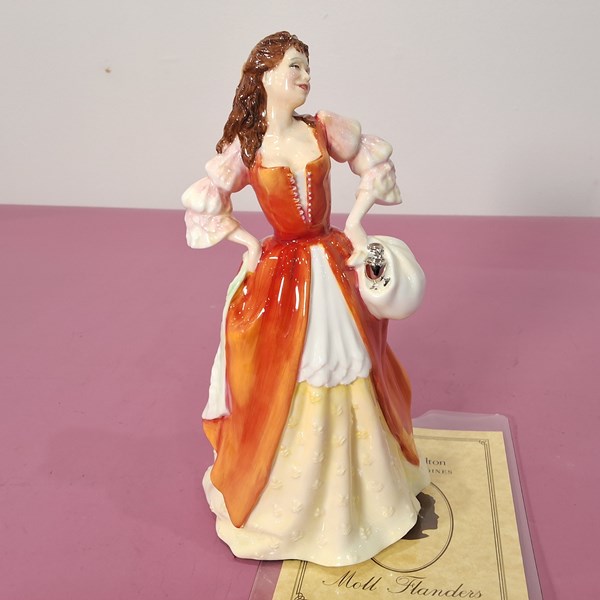 Lot 1178 - ROYAL DOULTON FIGURE