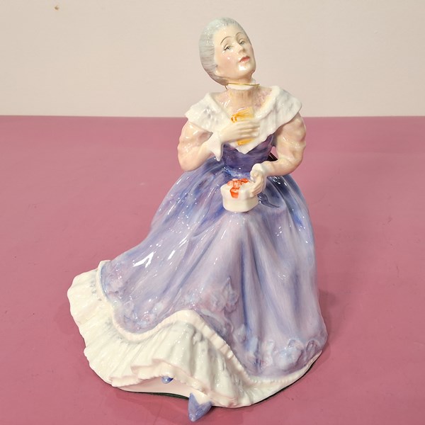 Lot 1179 - ROYAL DOULTON FIGURE