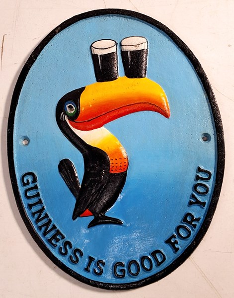 Lot 1228 - GUINNESS PLAQUE