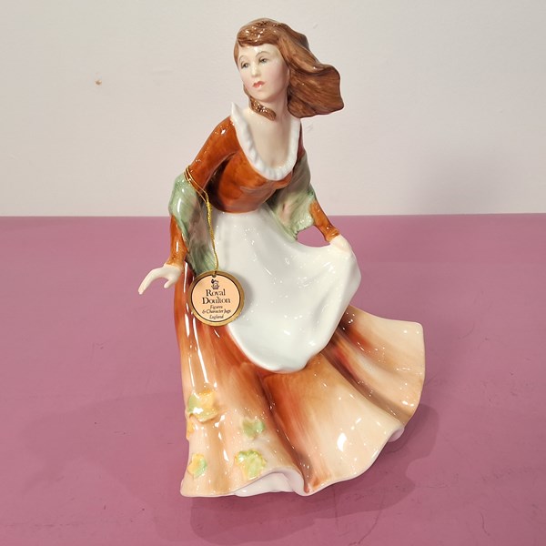 Lot 1175 - ROYAL DOULTON FIGURE