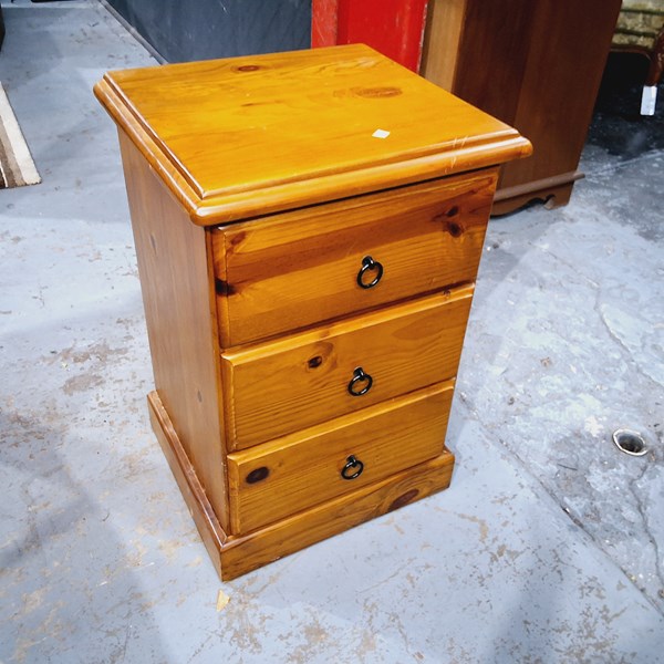 Lot 360 - BEDSIDE DRAWERS