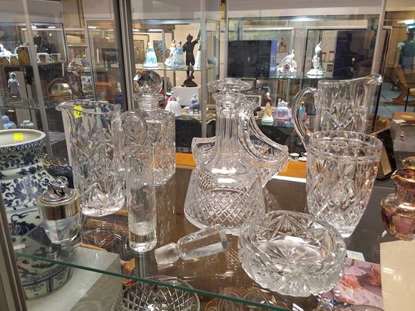 Lot 1338 - CRYSTAL SERVINGWARE