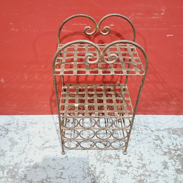 Lot 91 - WINE RACK