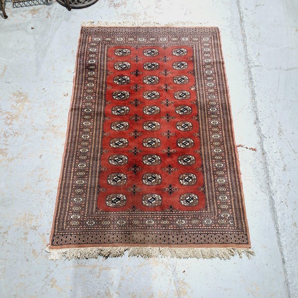 Lot 95 - PAKISTAN WOOL RUG