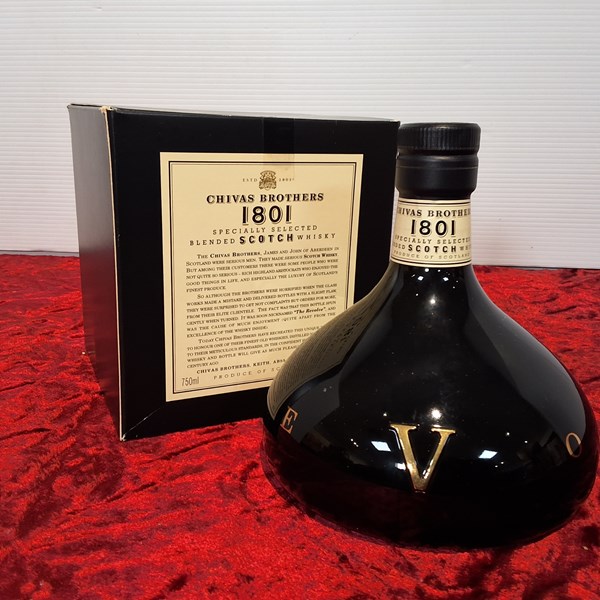 Lot 83 - CHIVAS REVOLVE 1801 WHISKY