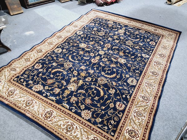 Lot 86 - RUG