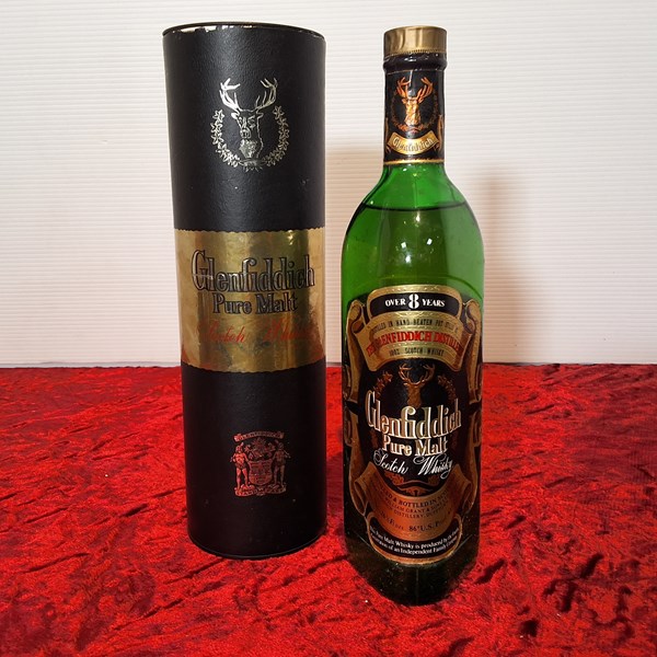 Lot 21 - GLENFIDDCH PURE MALT WHISKY