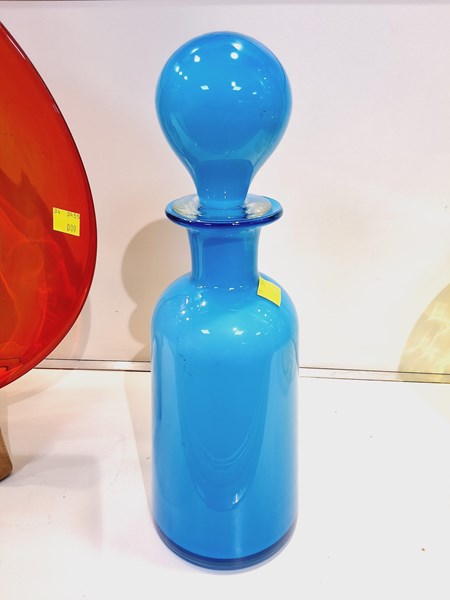 Lot 1307 - BLUE GLASS DECANTER