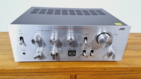 Lot 278 - JVC STEREO AMPLIFIER