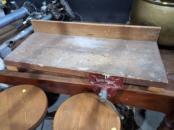 Lot 312 - WORKSHOP BENCH