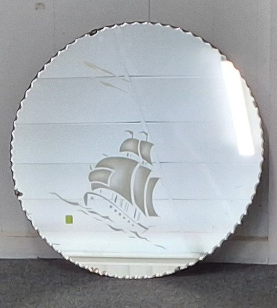 Lot 346 - CIRCULAR WALL MIRROR