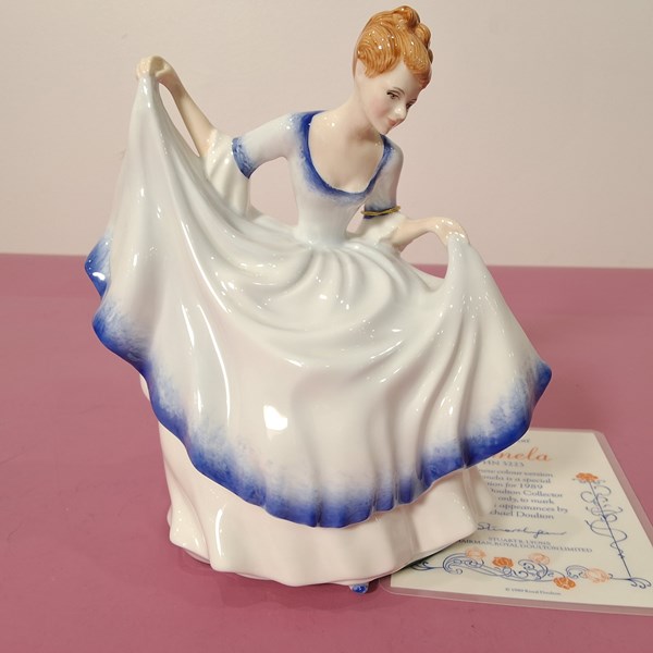 Lot 1191 - ROYAL DOULTON FIGURE