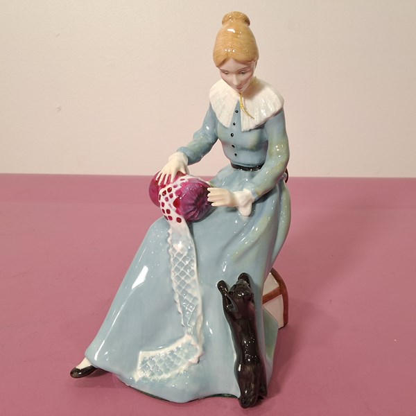 Lot 1192 - ROYAL DOULTON FIGURE