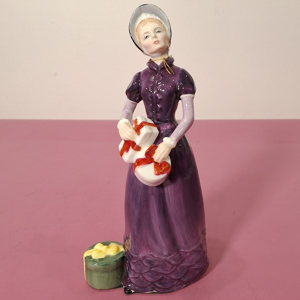 Lot 1294 - ROYAL DOULTON FIGURE