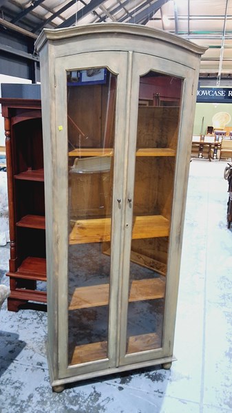 Lot 96 - BOOKCASE