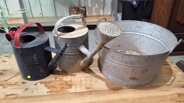 Lot 230 - GALVANISED WARES