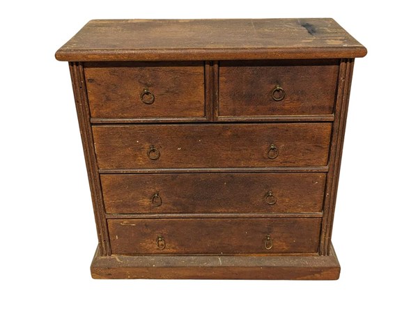 Lot 208 - APPRENTICE CHEST