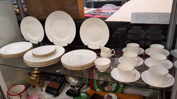 Lot 1340 - COALPORT DINNER SERVICE