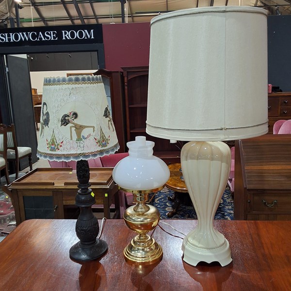 Lot 291 - LAMPS