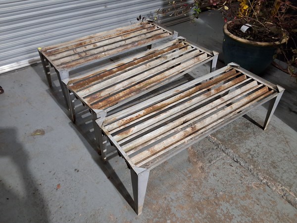 Lot 405 - PLANTER STANDS