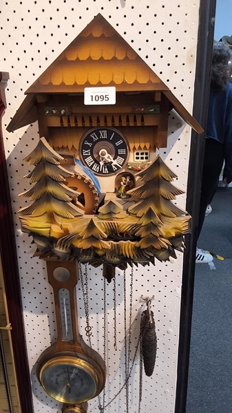 Lot 1095 - CUCKOO CLOCK