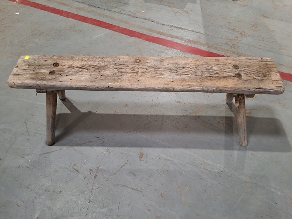 Lot 322 - TIMBER FORM