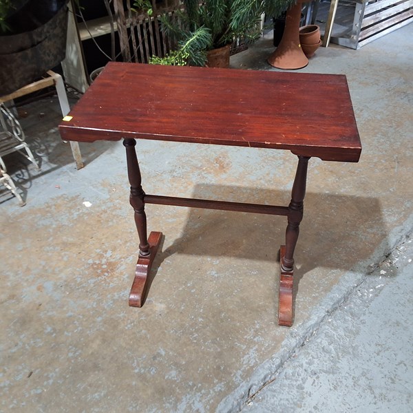 Lot 328 - OCCASIONAL TABLE