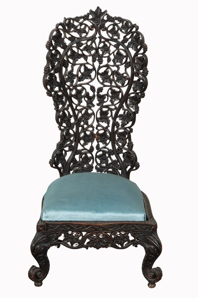 Lot 1 - ANGLO INDIAN NURSING CHAIR