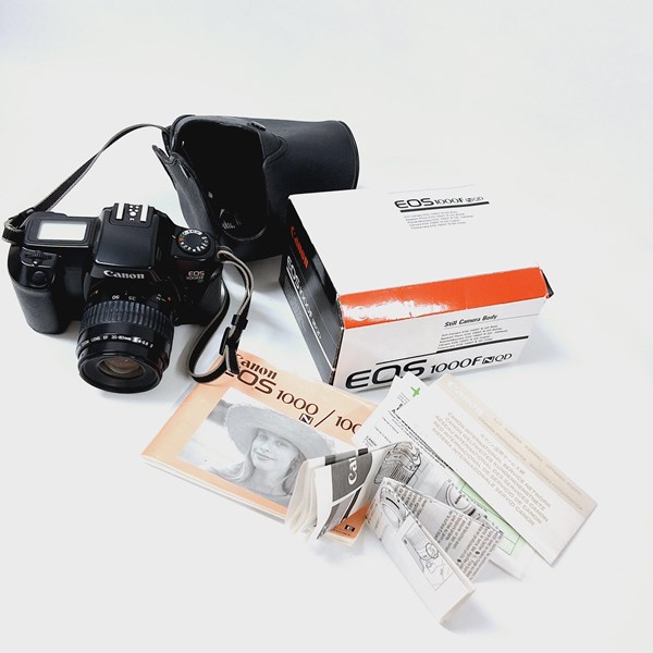 Lot 1268 - CAMERA