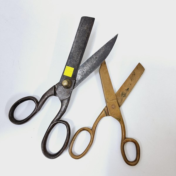 Lot 1214 - BIG SCISSORS