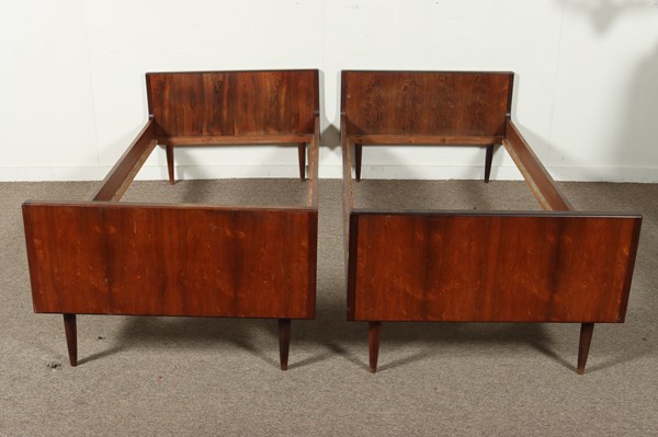 Lot 135 - PAIR OF CHILDREN'S BEDS